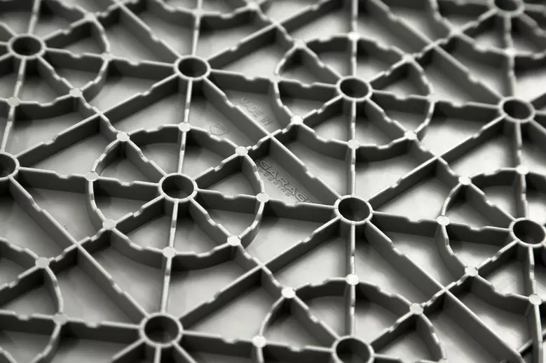Nitro Garage Floor Tiles