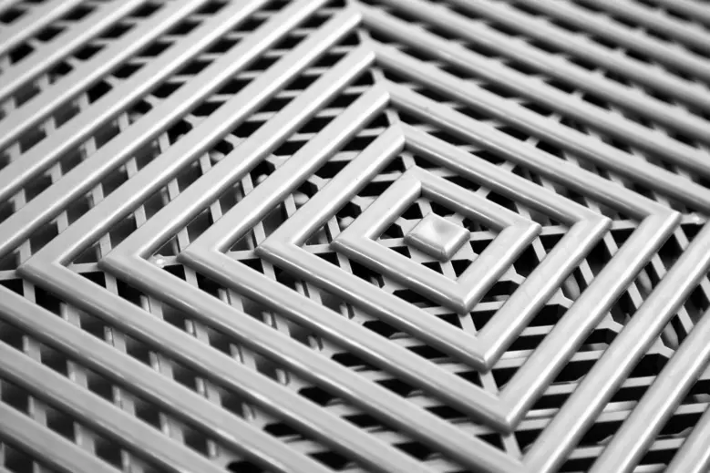 Nitro Garage Floor Tiles
