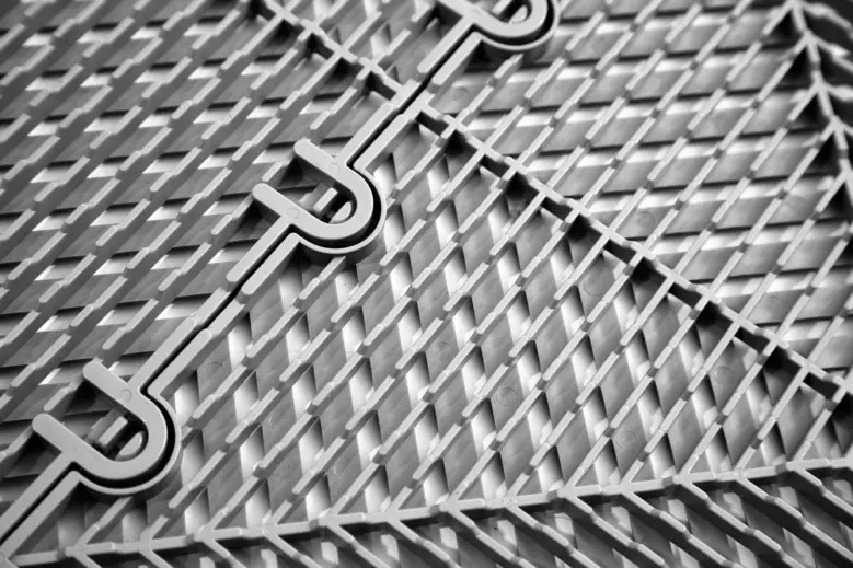 Nitro Garage Floor Tiles