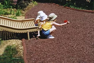Premium Rubber Mulch