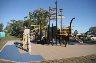 PlayTime Interlocking Playground Tiles