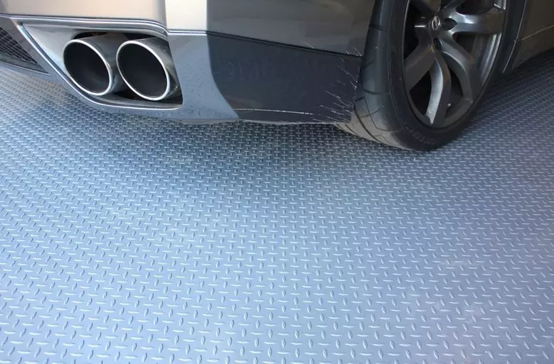 Pre-Cut Nitro Garage Flooring Rolls | Coin or Diamond - Standard & Commercial Grade