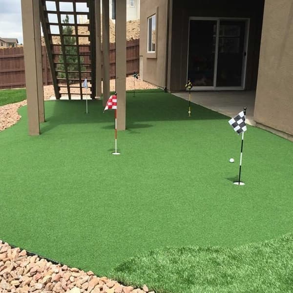 Pro Putt Turf Rolls Field/Olive Green backyard putting green