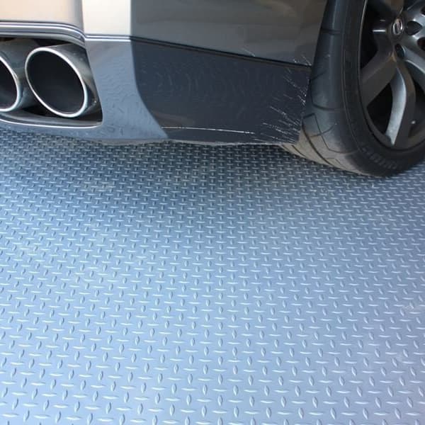 Precut Nitro Rolls, Stainless Steel — garage floor with diamond plate pattern