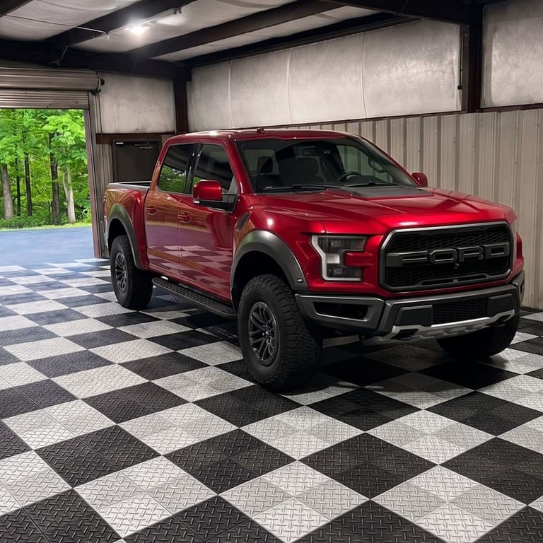 Turbo Tile Diamond Garage Floor Tiles - Ultra XL - 17" x 17" (2 sqft/tile)